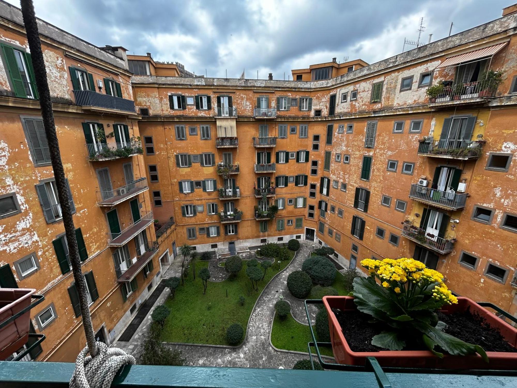 Vatican Attic * Rom